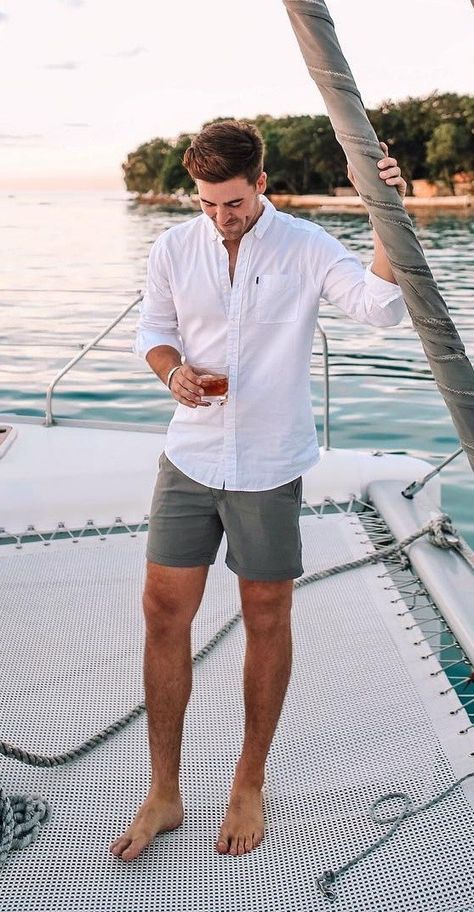 Grey shorts white shirt for yacht party Mens Shorts Wedding Outfit, Men’s White Shirt Outfit, Shorts And Shirts For Men, Yachting Outfits Men, Summer Look For Men, Mens Dress Shorts Outfits, Mens White Shorts Outfit, Men Looks Summer, Mens Yacht Outfit