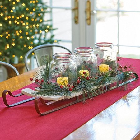 Rustic Farmhouse Christmas Decor Ideas, Diy Christmas Craft Ideas, Rustic Farmhouse Christmas Decor, Christmas Sleigh Decorations, Farmhouse Christmas Decor Ideas, Rustic Farmhouse Christmas, Christmas Candle Holder, Christmas Sled, Christmas Centers