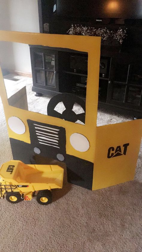 Cat Truck Birthday Party, Tonka Truck Party Ideas, Tonka Truck Birthday Party Decorations, Construction Theme Decorations Diy, Construction Birthday Party Photo Booth, Dump Truck Photo Booth, Diy Cardboard Construction Vehicles, Cardboard Dump Truck, Cat Construction Birthday Party