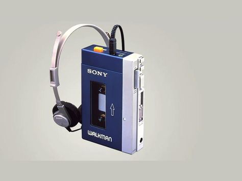 1979: A new age in portable music With the invention of the Sony Walkman in 1979 the world's music experience changed. Sony cofounder Masaru Ibuka can be thanked for the drive to create the Walkman cassette tape player--he used to bring a bulk tape player on business trips to listen to music and requested that Sony executive deputy president Norio Ohga develop a small playback-only cassette deck. Thus the Walkman was born, and portable music became a part of life. Cassette Audio, Ghost Of Christmas Past, Retro Radios, Vintage Technology, Sony Walkman, Retro Tech, Peter Quill, Diy Kosmetik, Stranger Things Dr