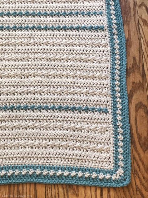 Contrasting border on blanket for baby up close. Crochet Blanket Baby Boy, Crochet Pattern Baby Blanket, Crochet Blanket Baby, Free Crochet Baby Blanket, Crochet Blanket Border, Striped Baby Blanket, Crochet Baby Blanket Free Pattern, Baby Boy Blanket, Chunky Crochet Blanket