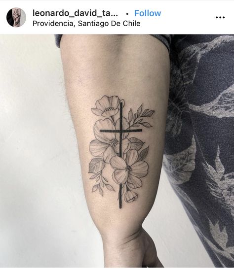 Cross With Heart Tattoos For Women, Tattoos For Mom, Second Tattoo, Tattoo 2023, Chocolate Girl, Awareness Tattoo, Nerd Tattoo, Butterfly Tattoos For Women, Chocolate Girls