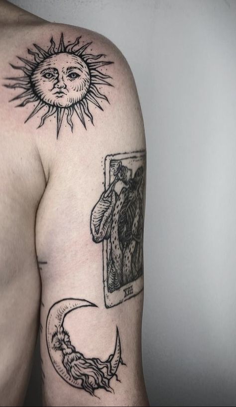 Woodcut Sun Tattoo, Medieval Sun Tattoo, Vintage Sun Tattoo, Aztec Sun Tattoo, Etching Tattoo, Woodcut Tattoo, Sun And Moon Tattoo, Tattoos Inspiration, Sun Tattoos