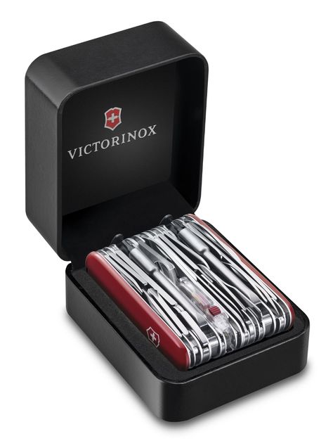 Victorinox Swiss Army Knife, Clever Gadgets, Camping Gadgets, Best Camping Gear, Victorinox Swiss Army, Army Knife, Production Design, Swiss Army Knife, Swiss Army