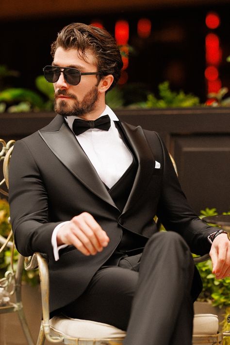 3 Piece Suit Men Wedding, Black Three Piece Suit, 3 Piece Suit Men, Wedding Suits Men Black, Men Suits Wedding, Suit Groom, Groom Dress Men, Black Suit Men, Black Suit Wedding