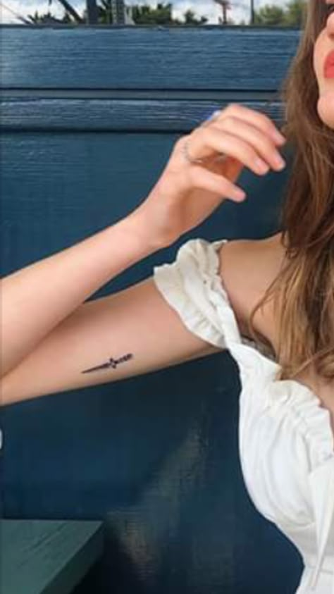 Small Dagger Tattoo Simple, Dainty Dagger Tattoo, Tiny Dagger Tattoo, Dagger Finger Tattoo, Delicate Neck Tattoo, Cute Dagger Tattoo, Dagger Tattoo Placement, Dagger Tattoo Women, Small Dagger Tattoo