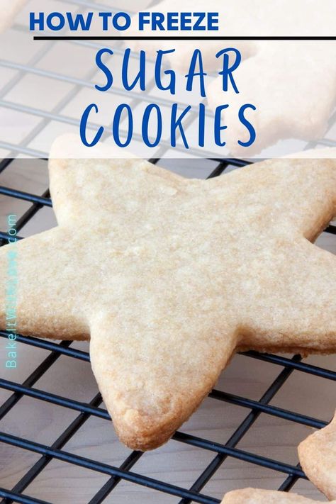 Knowing how to freeze sugar cookies can be incredibly helpful when preparing cookies in advance for the holidays or a party! You can prepare your cookies ahead of time, freeze them, and they'll be ready for the big day! I'm going to walk you through everything you need to know about freezing your favorite sugar cookies! BakeItWithLove.com #bakeitwithlove #howto #freeze #sugar #cookies #guide Freezing Christmas Cookies, How To Freeze Cookie Dough, How To Freeze Sugar Cookies, Freeze Sugar Cookies, Freeze Cookies, Freezing Cookies, Plain Sugar Cookies, Freezer Cookies, Christmas Cookie Frosting