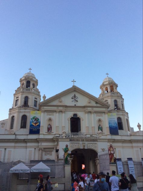 Located at Quiapo, Manila...Quiapo Church Serves as the Sanctuary For the Black Nazarene Devotees...They Celebrate It’s Feast Every 9th Day of January... Church Philippines, Quiapo Manila, Quiapo Church, Black Nazarene, Catholic Pictures, Manila Philippines, Aesthetic Pastel, Cap Men, Aesthetic Pastel Wallpaper