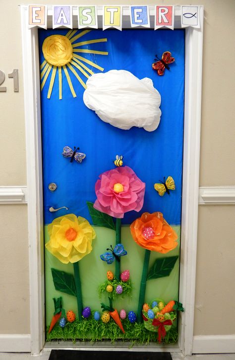 Spring Decorations For Office, Cupboard Decoration, Igloo Craft, Spring Classroom Door, Butterflies Classroom, Classroom Door Decor, Paper Flowers Diy Easy, Easter Door Decor, Spring Classroom