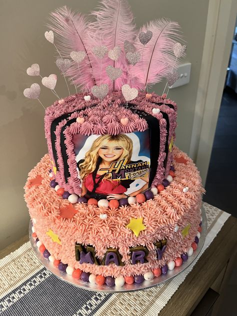 Hannah Montana cake Hannah Montana Birthday, Hannah Montana, 7th Birthday, Diaper Cake, Montana, Birthday Cake, Cake, Birthday