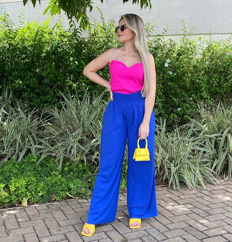 Electric Blue Outfit Color Combos, Royal Blue Top Outfit, Pink And Blue Outfit, Atl Fashion, Royal Blue Outfits, Fashion Winter Outfits, Black Fashion Designers, Ideas De Outfits, Maxi Vestidos