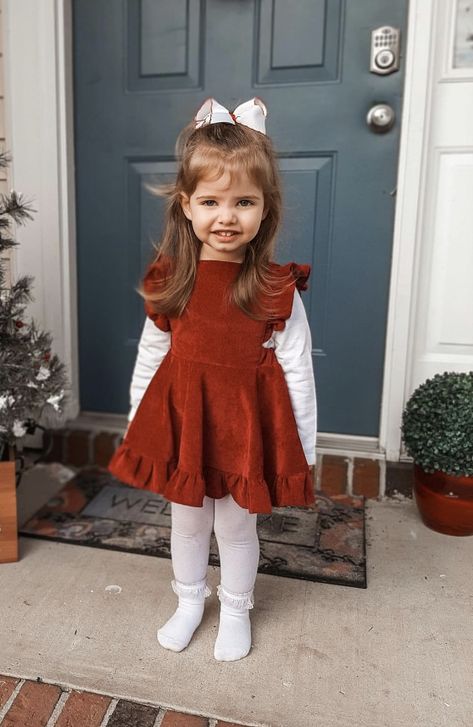 Toddler Christmas Outfit Girl, Toddler Girls Outfit Ideas, Girl Toddler Outfits, Toddler Fall, Kids Styles, Baby Outfits, Stylish Kids