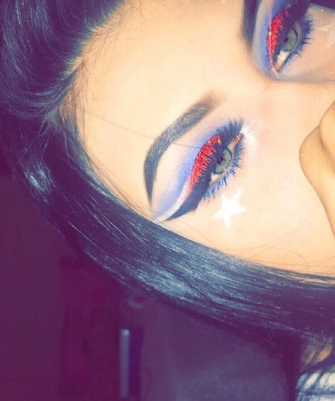 Captain America Makeup, Superhero Makeup, July Makeup, 4th Of July Makeup, Blue Eyeshadow Looks, Gold Makeup Looks, Makeup Is Life, About Makeup, Dope Makeup