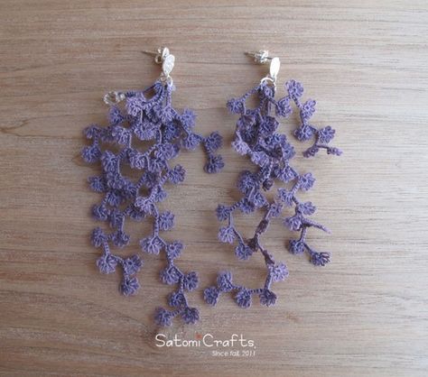 Tatted Flowers, Crochet Jewlery, Shuttle Tatting Patterns, Tatting Earrings, Crochet Jewelry Patterns, Crochet Earrings Pattern, Tatting Jewelry, Needle Tatting, Jewelry Flower