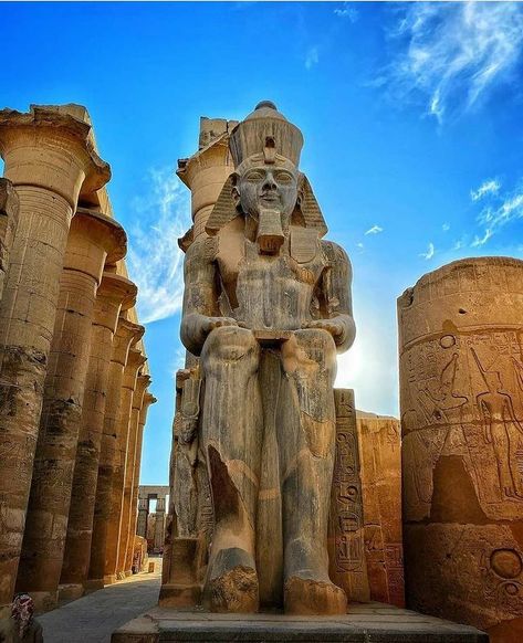 Titanic Artifacts, Luxor Temple, Historical Timeline, Ramses Ii, Historical Objects, Ancient Egypt Art, Visit Egypt, Egypt Art, Historical Pictures