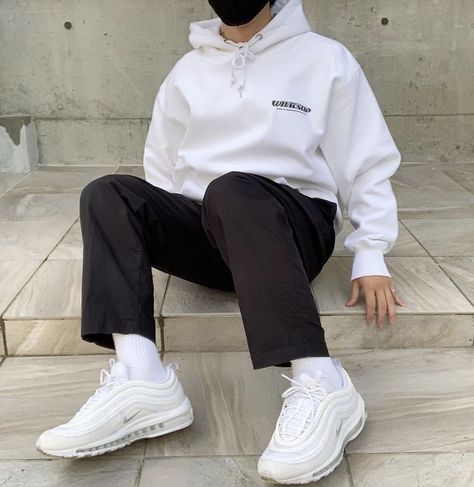 White Hoodie Outfit Street Style, White Crewneck Outfit Men, Korea Boy Outfit, Korean Autumn Outfit Men, Korea Outfit Men, White Hoodie Outfit Men, Hoodie Outfit Men Streetwear, Crewneck Outfit Men, Hoodie Men Outfit