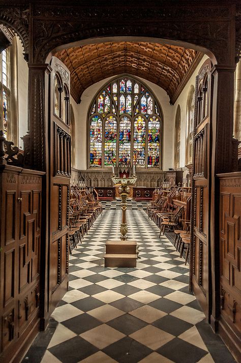 Oxford Interior, Boarding School Aesthetic, Oxford College, Eton College, Oxford City, Oxford England, College Aesthetic, Oxford University, Gothic Architecture