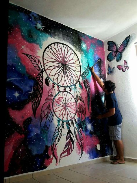 Galactic dreamcatcher wall♥ Diy Dream Catchers, Tattoo Studio Interior, Ideas Room Decor, Creative Wall Painting, Dream Catcher Art, Diy Wall Painting, Wall Painting Decor, Wall Murals Painted, Wall Drawing