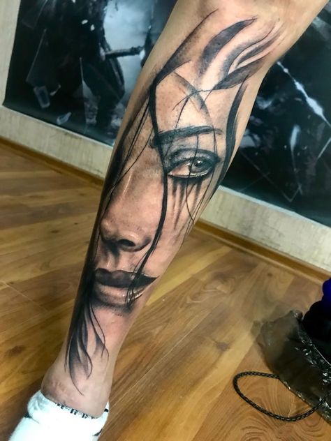 Mens Calf Tattoo, Bullish And Bearish Logo, Gg Tattoo, Calf Tattoo Ideas, Female Warrior Tattoo, Face Tattoos For Women, Realism Tattoos, Fan Tattoo, Marvel Tattoos