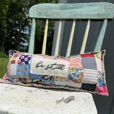 Pillows Made From Old Quilts, Quilt Repurpose Ideas, Repurpose Quilts Ideas, Quilt Upcycling, Old Quilts Repurposed Ideas, Quilted Cushion Covers, Repurposed Quilts, Neutral Easter, Patchwork Pillows