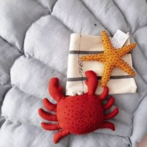 Crab Toy, Crab Stuffed, Red Crab, Personalized Stuffed Animals, Diy Bebe, Boho Nursery Decor, Fabric Toys, Nautical Baby, Nautical Nursery