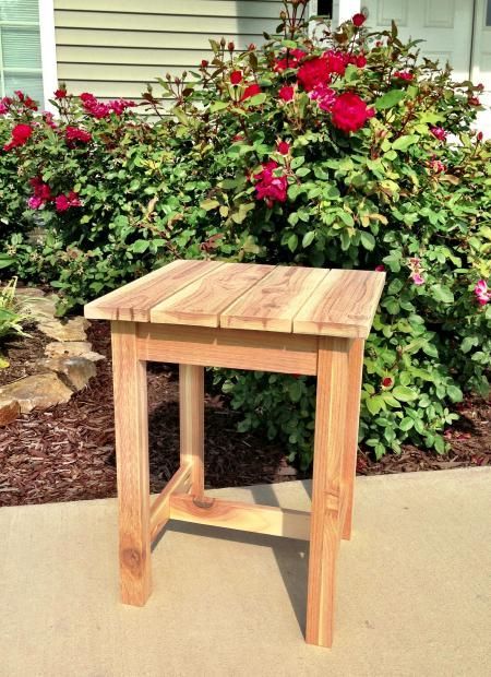 Adirondack Table Plans, Stool Plans, Stool Woodworking Plans, Cedar Wood Projects, Cedar Table, Cedar Furniture, Diy Stool, Woodworking Shows, Wood Plans