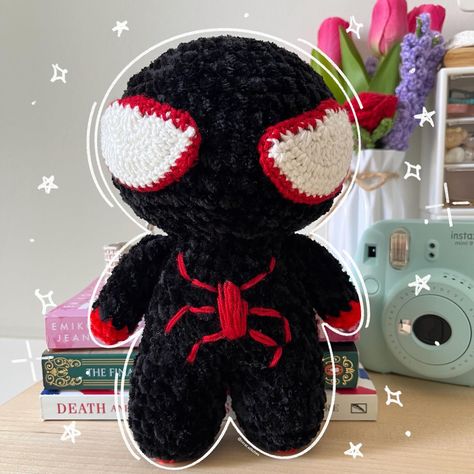 Spider-Man I made this Spider-Man for an order and at this point I feel like this Spider-Man is such a classic 😭 it’s my best selling item which is understandable because who doesn’t like Spider-Man 🤷‍♀️ If you’re interested in ordering dm me!! Pattern : @crochetedbylshop #crochet #crochetaddict #crochetlove #amigurumi #cute #spiderman #plush #handmade #fiber #fiberart #smallbusiness #smallbusinessowner #supportsmallbusiness #aeshetic #backtoschool #fallfashion Crochet Spiderman Plush, Spiderman Plush, Cute Spiderman, Crochet Spiderman, Bat Man, Outfit Black, Dm Me, Fiber Art, Feel Like