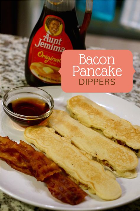 Bacon pancake dippers! Perfect Fathers Day breakfast idea! Bacon Pancake Dippers, Homemade Frozen Yogurt Recipes, Pancake Dippers, Rainbow Cake Recipe, Pancakes And Bacon, Bacon Sandwich, Keylime Pie Recipe, How To Make Bacon, Frozen Hot Chocolate