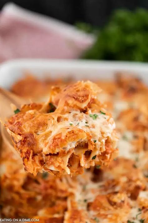 Chicken nugget casserole - chicken nugget pasta bake Chicken Nugget Pasta, Chicken Nugget Meal Ideas, Recipes With Chicken Nuggets, Chicken Nugget Dinner Ideas, Chicken Nugget Dinner, Chicken Nugget Casserole, Dinner Ideas Kids, Farfalle Recipes, Casserole Chicken