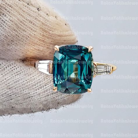 Teal Stone, Teal Sapphire Ring, Silver Ruby Ring, Opal Ring Vintage, Bridal Jewellery Inspiration, Emerald Ring Vintage, Green Sapphire Engagement Ring, Green Sapphire Ring, Sapphire Wedding Rings