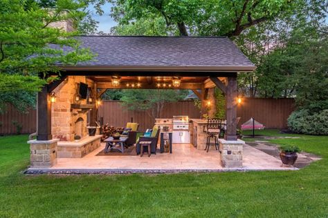 50 Outdoor Dream Kitchens Design Per Patio, Gazebo Plans, Backyard Barbeque, Outdoor Pavilion, Grill Area, Backyard Gazebo, Summer Backyard, Backyard Pavilion, Backyard Kitchen