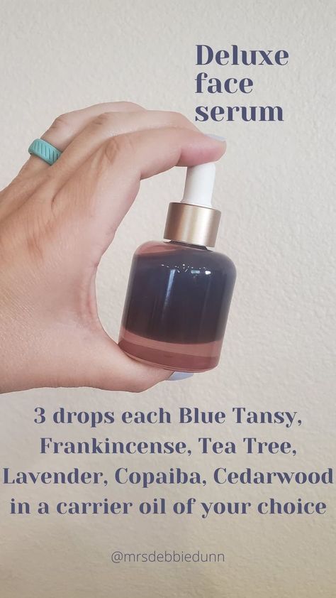 Blue Tansy Face Serum Diy, Blue Tansy Young Living, Essential Oils For Wrinkles, Oils For Wrinkles, Facial Serum Diy, Essential Oil Roller Bottle Recipes, Essential Oils For Face, Aromatherapy Recipes, Herbal Skin Care