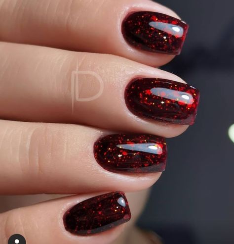 Red ,black nails @Purple Nails 10_Purple beauty studio Black And Red Nails Glitter, Black And Red Glitter Nails, Black Nails With Red Glitter, Red Nails With Black Design, Red Purple Nails, Gel Nails Red, Purple Wedding Nails, Steampunk Nails, Red Black Nails