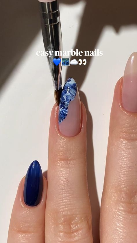 a tutorial for a gorgeous half-marble nail design! 💙🌃☁️👀 Quick Nail Art, Fancy Nail Art, Nail Tutorial Videos, Baby Blue Nails, Marble Nail Designs, Art Deco Nails, Hello Nails, Blue Nail Designs, Nail Art Designs Videos