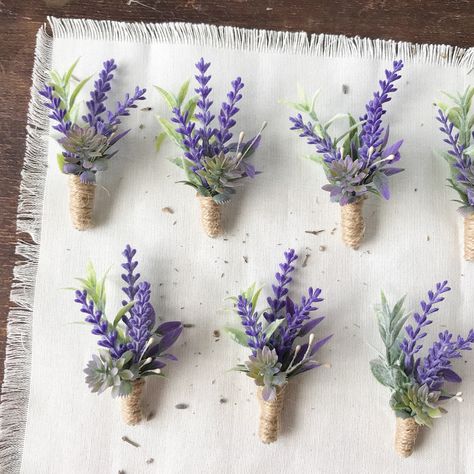 Lilac Boutonniere, Lavender Boutonniere, Lavender Wedding Theme, Lavender Wedding Flowers, Bridesmaid Corsage, Rustic Boutonniere, Material Flowers, Groomsmen Boutonniere, Provence Wedding