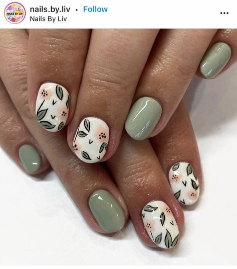 Pin by Cady Kreissl Kiuttu on Nails in 2022 | Floral nails, Cute gel nails, Stylish nails 2023 Nails, Nails Art Designs, Cute Gel Nails, Nails 2023, Short Acrylic Nails Designs, Dipped Nails, Manicure Y Pedicure, Floral Nails, Chic Nails