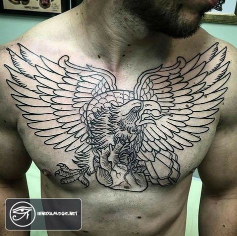 Eagle Tattoo Design, Eagle Chest Tattoo, Traditional Eagle Tattoo, Bird Tattoo Men, Men Beards, Full Tattoo, Traditional Style Tattoo, Eagle Tattoos, Chest Piece Tattoos