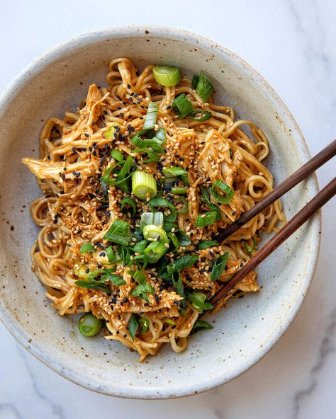 Scallion Noodles, Sesame Peanut Noodles, Healthy Food Prep, New York Times Cooking, Chicken Kale, Sesame Noodles, Peanut Noodles, Shredded Chicken Recipes, Sesame Chicken