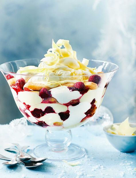 To make a smaller trifle, simply halve all the quantities – although leftovers keep well in the fridge for indulging in over the next few days Crystal Desserts, Limoncello Trifle, Mini Trifles, Raspberry Trifle, Christmas Trifle, Chocolate Custard, Trifle Desserts, Cooking Advice, Trifle Recipe