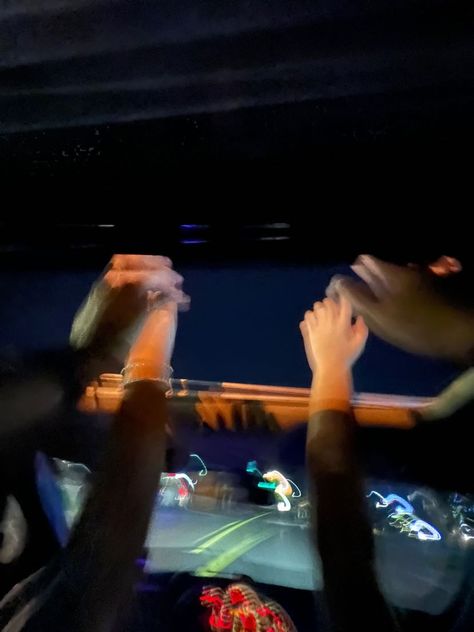 night cat hands sunroof Jamming In The Car, Hands Out The Sunroof Aesthetic, Hot Boxed Car Aesthetic, Car Jam Session Aesthetic, Car Roof Aesthetic, Hands Out Sunroof Aesthetic, Singing In Car Aesthetic, Hand Out Window Aesthetic, Hanging Out Car Window