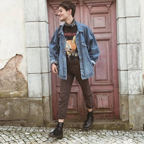 Instagram post by Rock Look Book • May 12, 2018 at 4:59pm UTC Hipster Guys, Outfit Guys, Winter Hipster, Hipster Outfits Men, Mens Grunge, 80s Fashion Men, Outfit Male, Fashion Guys, Mens Fashion Swag