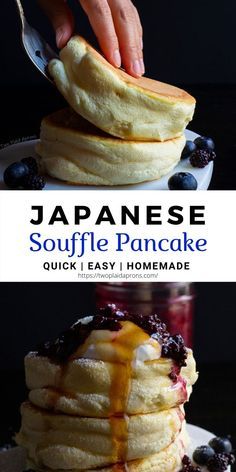 Souffle Pancake, Soufflé Pancakes, Souffle Pancakes, Elf Clothes, Breakfast Dishes, Easy Homemade, Brunch Recipes, Blueberries, Quick Easy