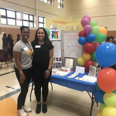 Promoting Health and Wellness: Organizing a Successful Health Fair for Your PTA Wellness Event Activities, Health Fair Table Ideas, Health Fair Booth Ideas Display, Mental Health Fair Booth Ideas, Health Fair Booth Ideas, Health Fair Ideas, Wellness Fair, Kindness Club, Safety Week