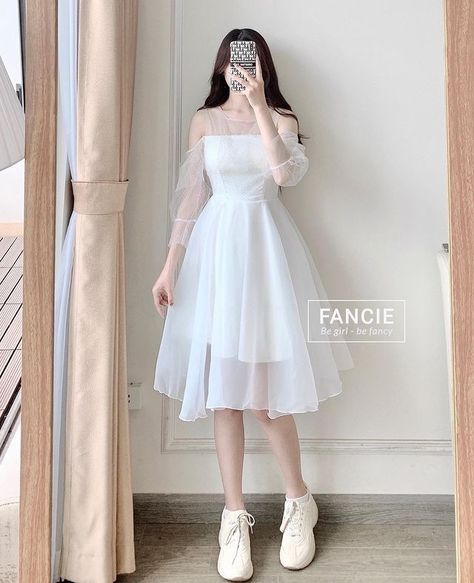 Aesthetic Short Frocks, Drees Design For Girl, Fairytale Dress Aesthetic, Korean White Dress, Korean Girl Dress, Dresses Korean Style, Blue Wedding Guest Dresses, Dinner Dress Classy, Myanmar Dress Design