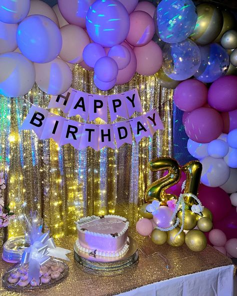 Bratz Birthday, Sagittarius Birthday, 21st Birthday Decorations, Birthday Decoration, 21st Birthday, Graduation Party, Birthday Decorations, Happy Birthday, Birthday Party