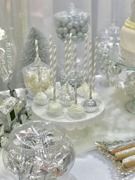 White Sweets Table, Housewarming Christmas Party, White And Silver Christmas, Diamond Birthday, Birthday Sweets, Sweets Table, Silver Party, Winter Birthday, 17th Birthday