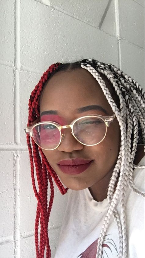 red and white knotless box braids, colored box braids, todoroki, todoroki hair Anime Box Braids, Red And White Box Braids, Todoroki Hair, White Box Braids, Anime Braids, Red Box Braids, Hair Stayl, Colored Box Braids, Polar Opposites