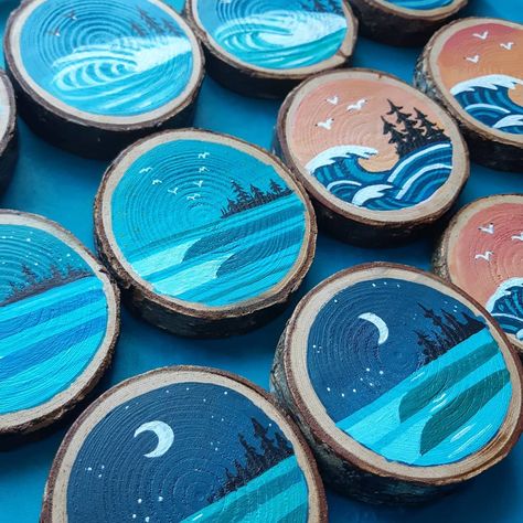 KG Beaumier on Instagram: “🌊 Wave paintings on wood slices 🌊  All of them are unique. I have been  creating away this week for the @ukeemarket happening this Sunday!…” Painted Wood Slices, Crismas Tree, Wooden Artwork, Wood Slice Art, Wood Slice Crafts, Wood Painting Art, Wooden Painting, Wave Painting, Galaxy Painting