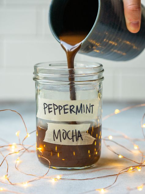 Peppermint Mocha Latte Syrup - Mad About Food Peppermint Coffee Syrup, Barista Recipes, Peppermint Mocha Latte, Homemade Peppermint Mocha, Homemade Syrups, Homemade Coffee Syrup, Whole30 Lunch, Peppermint Coffee, Starbucks Peppermint Mocha