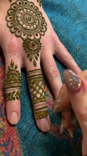 Beautiful #mehndi Design #Beautiful ##mehndi #Design Mehendi Designs Tutorial, Mehandi Designs Videos, Henna Designs Videos, Mehndi Designs Videos, Mehendi Videos, Mehandi Videos, Mehendi Tutorial, Henna Videos, Mehandi Tutorial